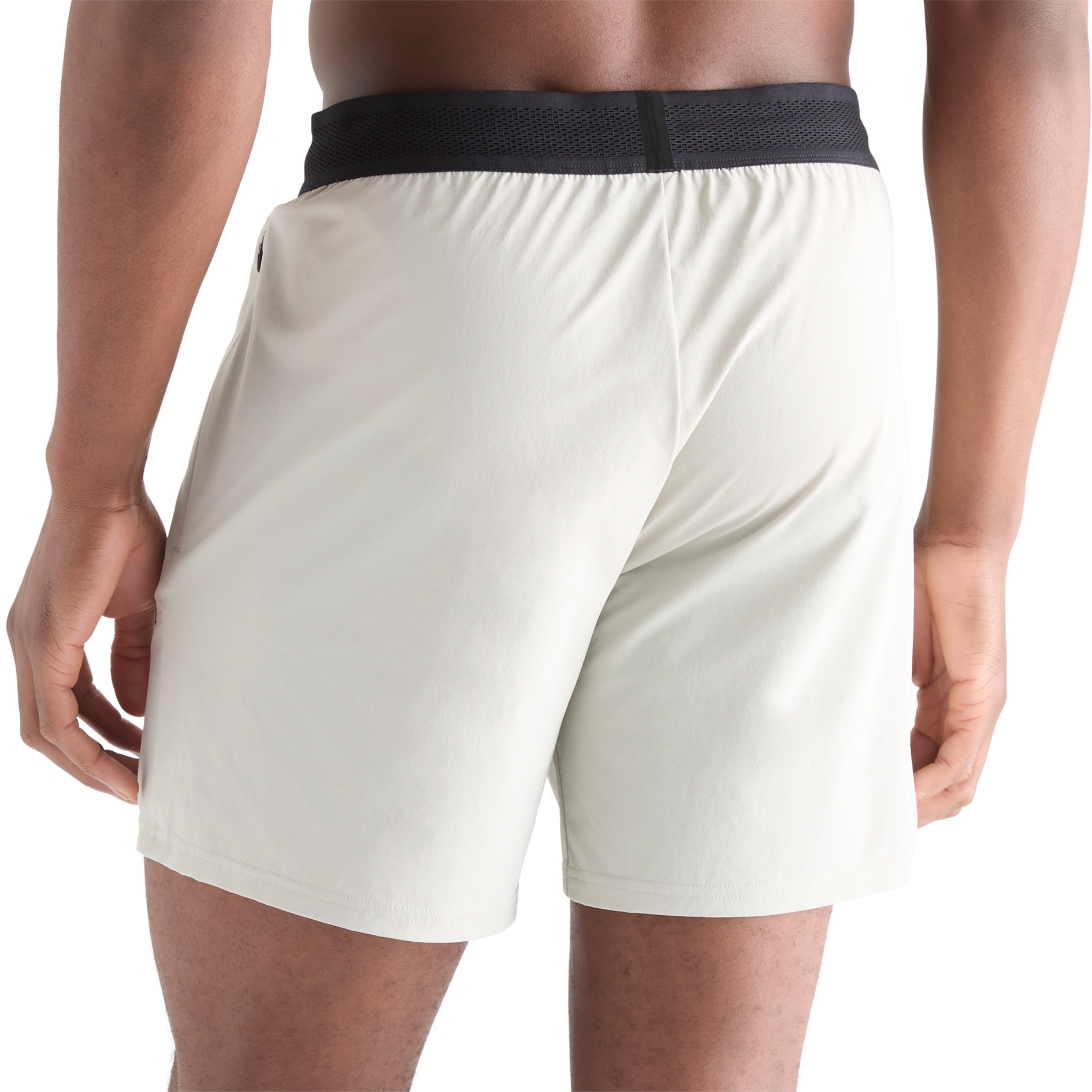 Men's Solid Stretch Short 7"